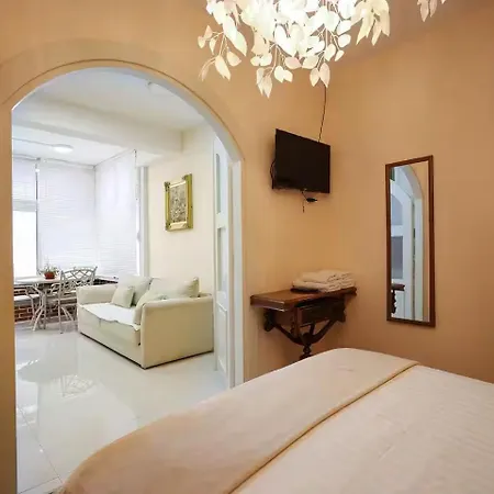 Appartement Ollyens Tirana