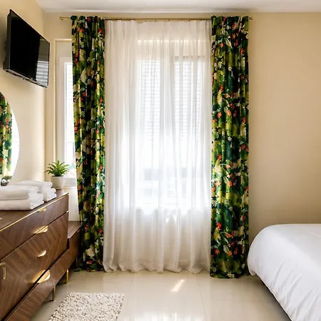 Ollyens Appartement Tirana